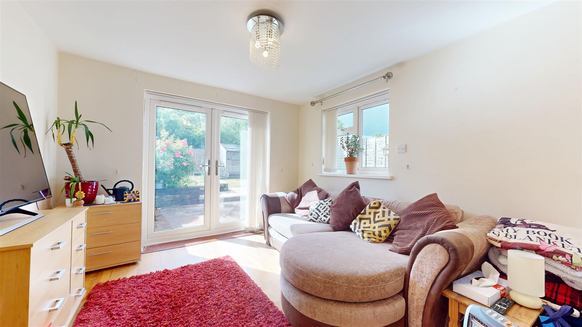 3 bed property in Whaddon Way, Milton Keynes